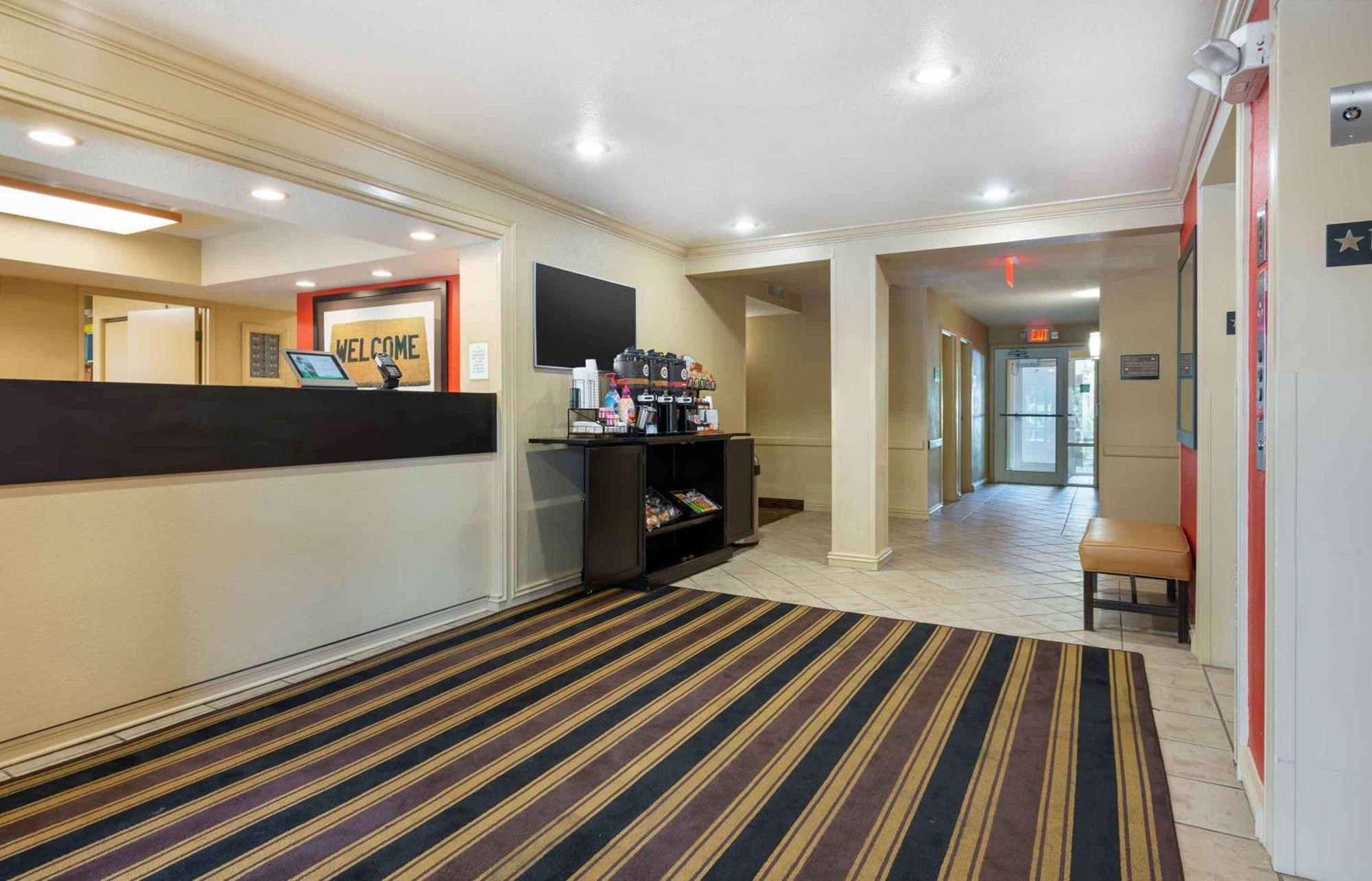 Extended Stay America Suites - Newark - Woodbridge Exterior foto